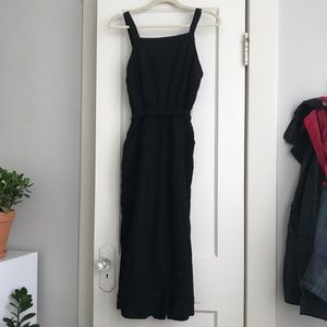 BLACK LINEN JUMPSUIT